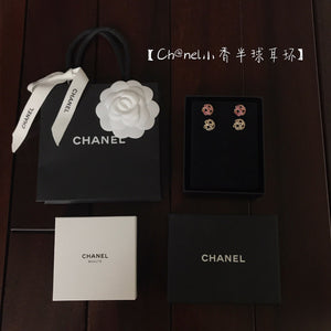 Chanel小香半球耳釘