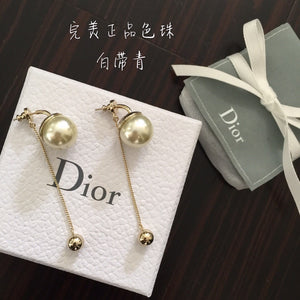 Dior最新珍珠耳釘